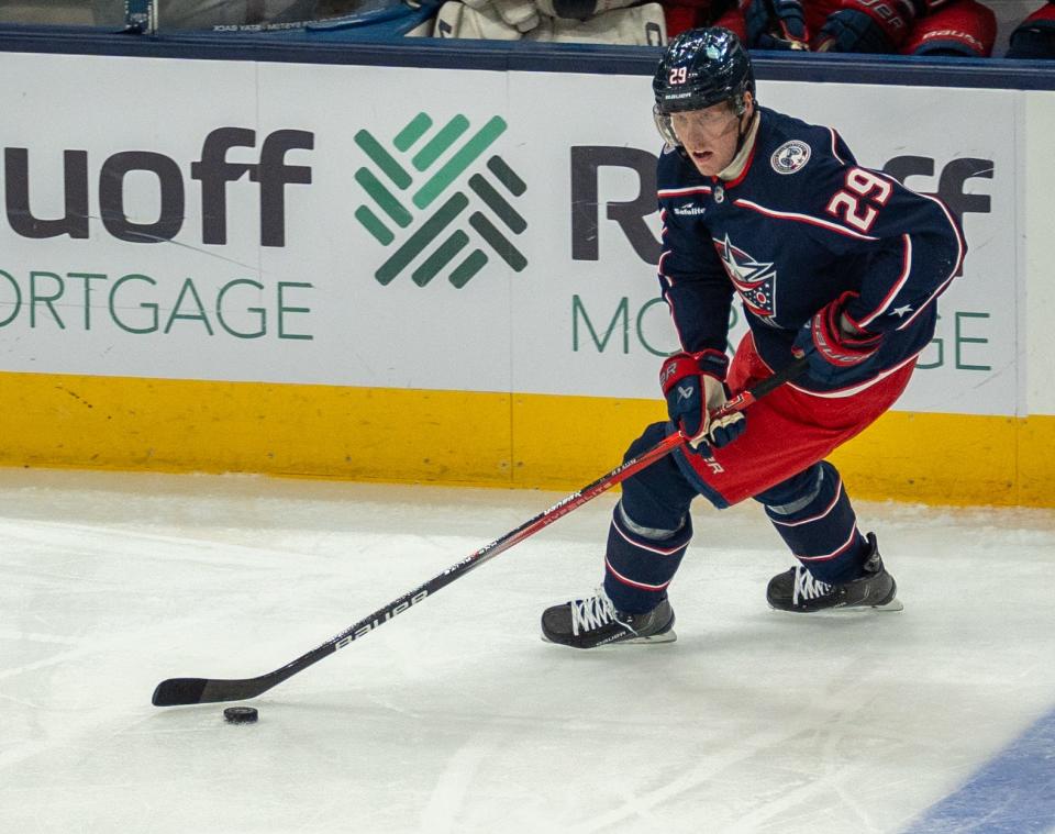 Sep 24, 2023; Columbus, OH, USA;
Columbus Blue Jackets forward Patrik Laine (29) looks for an open pass during their game against the Pittsburgh Penguins on Sunday, Sept. 24, 2023 at Nationwide Arena.