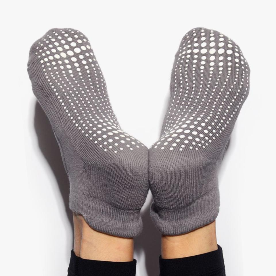 2) Grip Yoga, Barre, Pilates Socks