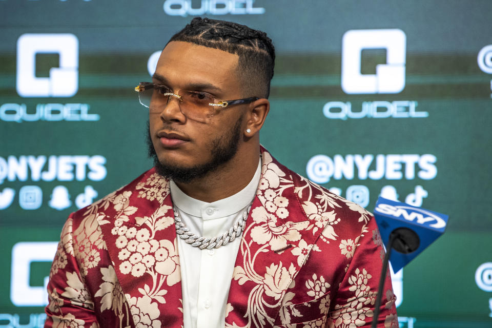 Jermaine Johnson speaks at a New York Jets NFL football draft news conference Friday, April 29, 2022, in Florham Park, N.J. (AP Photo/Brittainy Newman)