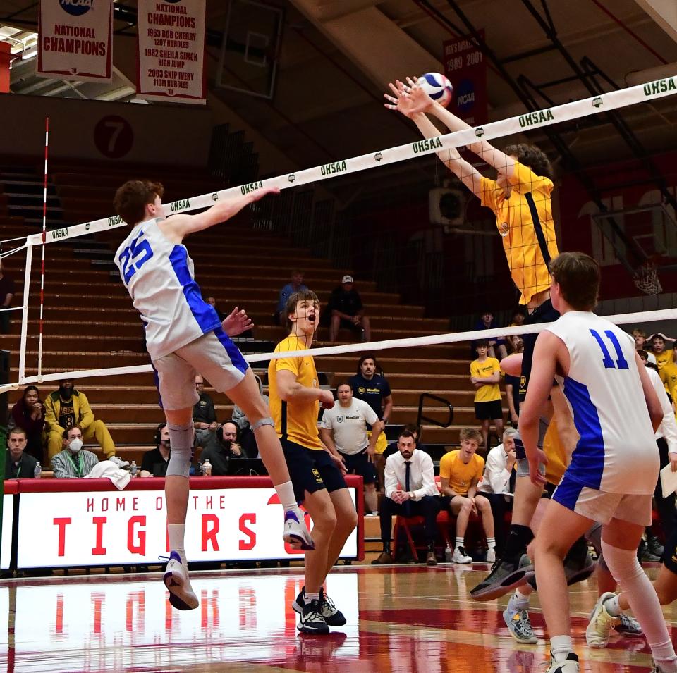 Jake Koch (25) scores on a kill for Olentangy Liberty during the Division I state final.