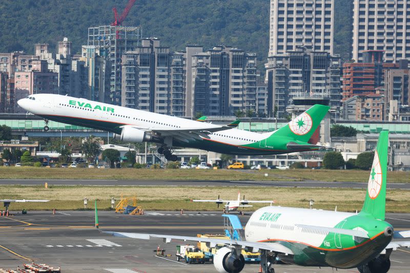 長榮航空19日公告14架波音777-300ER型客機客艙升級案。（中央社資料照）