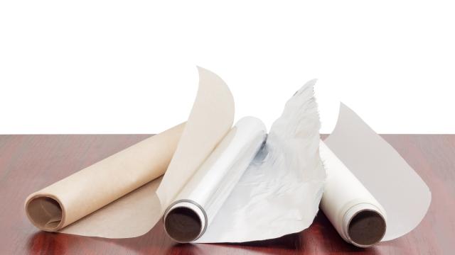 When to Use Wax Paper, Parchment, Plastic Wrap, and Aluminum Foil