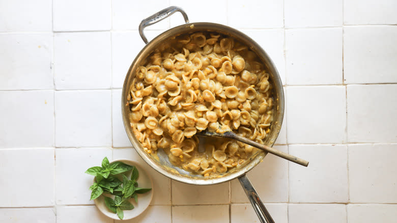 Pot of creamed corn pasta