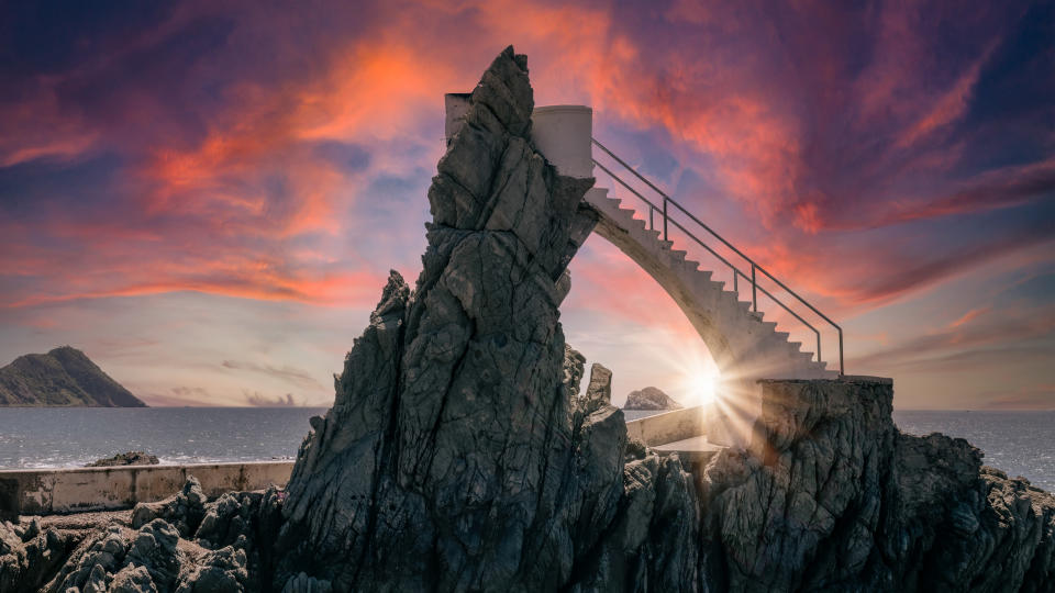 Famous Mazatlan sea promenade, El Malecon, with ocean lookouts, tourist beaches and scenic landscapes. It connects Old Mazatlan with Hotel Zone Zona Hotelera