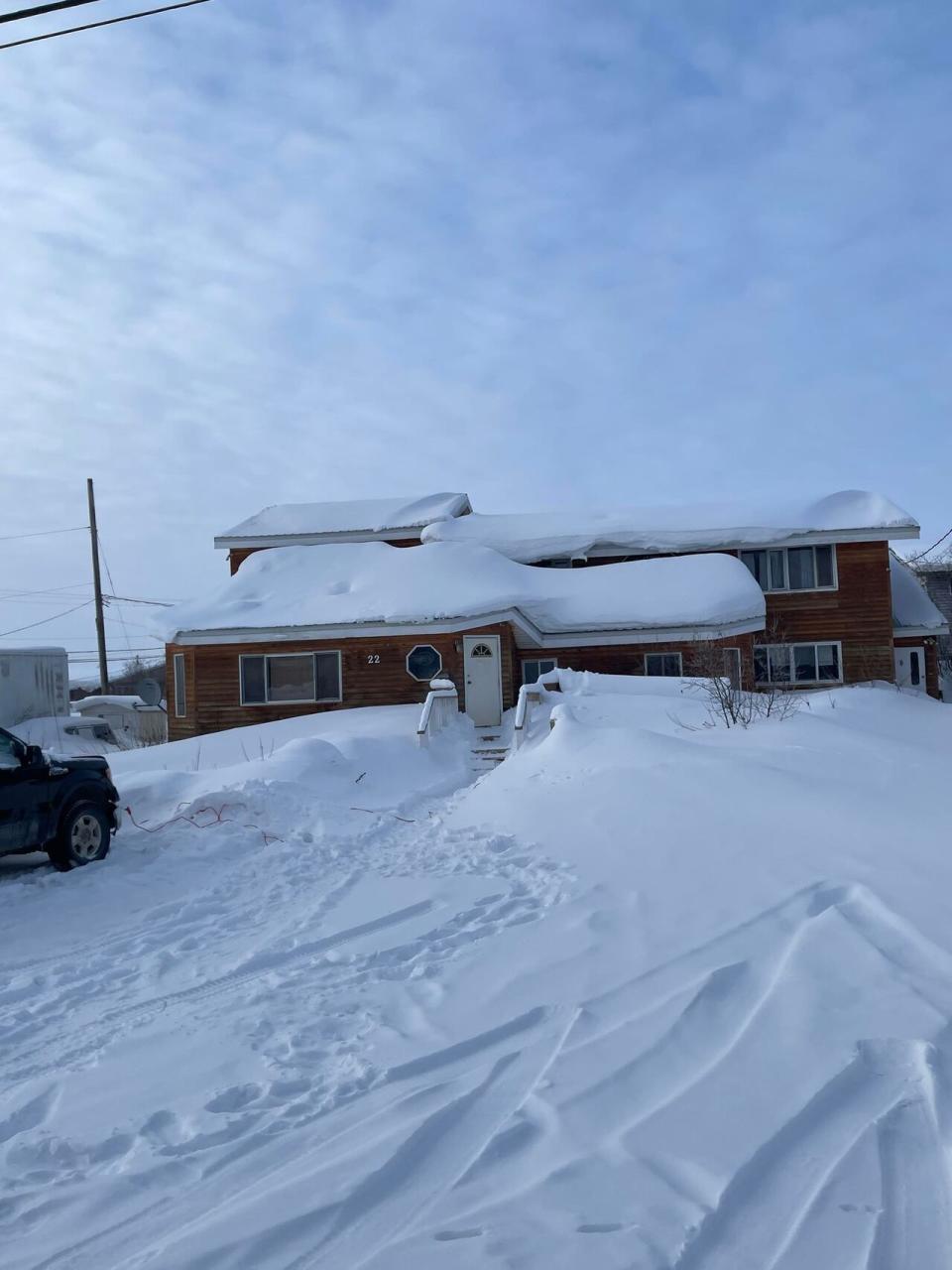 The Western Arctic Dental Clinic in Inuvik has been closed for months, but one of its co-owners says he has hired a new dentist to operate the clinic.  (Dez Loreen/CBC  - image credit)