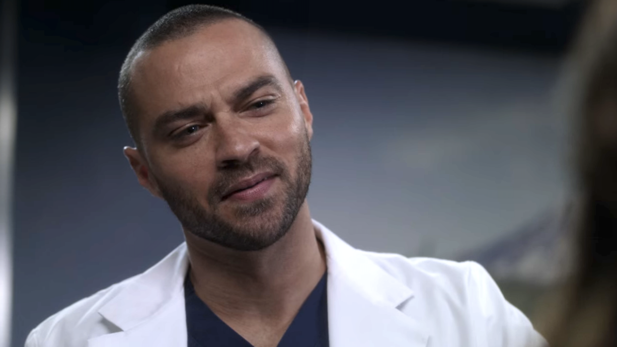  jesse williams as jackson on grey's anatomy 