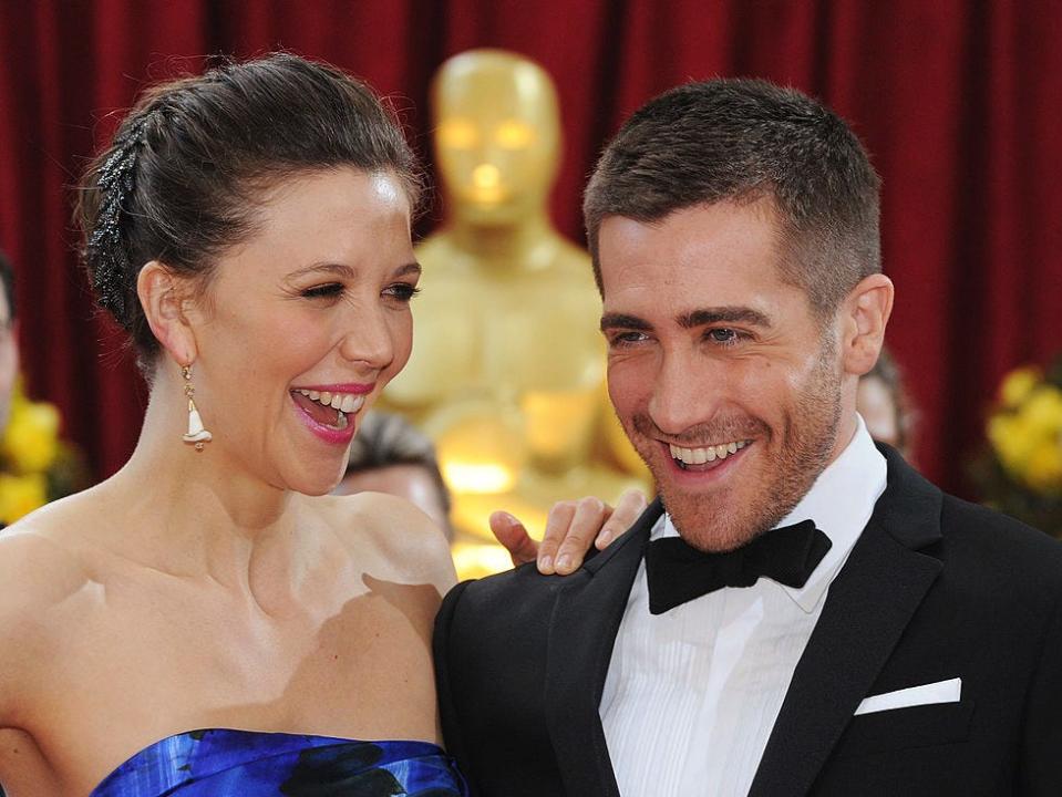 Jake and Maggie Gyllenhaal laugh at the Oscars
