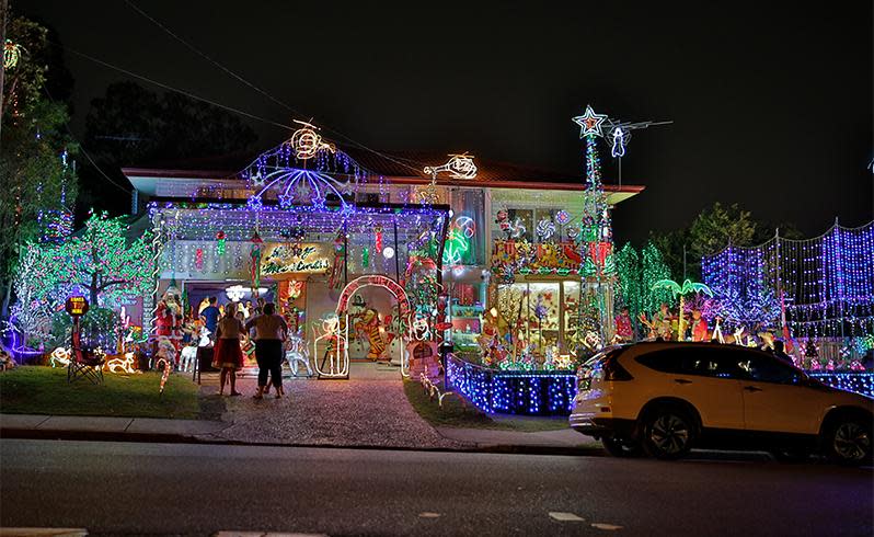 7 News People's Choice Award - 4KQ Christmas Lights 2016