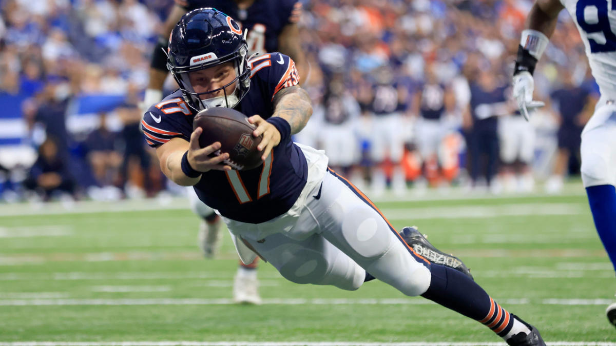 Bears waive QB Walker, clearing way for rookie Bagent to back up