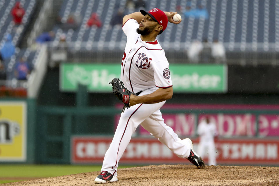 Washington Nationals' Jimmy Cordero pitches during a baseball game against the New York Mets at Nationals Park, Sunday, Sept. 23, 2018, in Washington. The Mets won 8-6. (AP Photo/Andrew Harnik)
