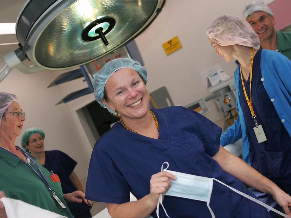 dr fiona wood inside an operating room
