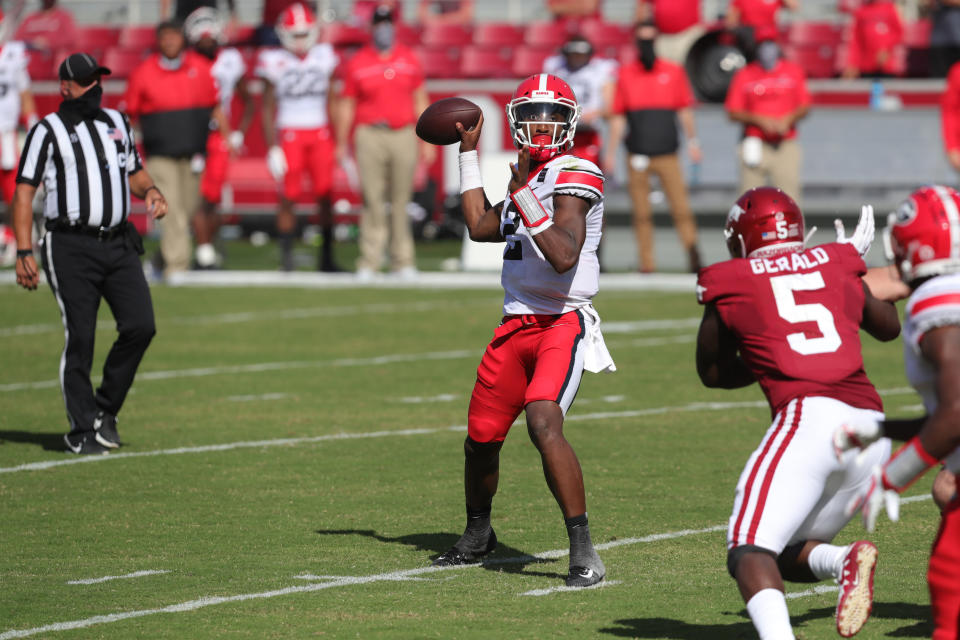 FAYETTEVILLE, AR - SEPTEMBER 26: Georgia Bulldogs quarterback D'Wan Mathis (2) drops back to pass during the football game between the Arkansas Razorbacks and the Georgia Bulldogs on September 26, 2020 at Donald W. Reynolds Razorback Stadium in Fayetteville, AR. (Photo by John Bunch/Icon Sportswire via Getty Images)