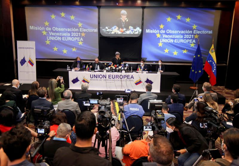 FILE PHOTO: EU election observers give initial report on Venezuela's regional elections