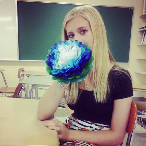 <div class="caption-credit"> Photo by: 9annie</div>This is the most fabulous idea for a cheap corsage we've seen: a giant tissue paper chrysanthemum.