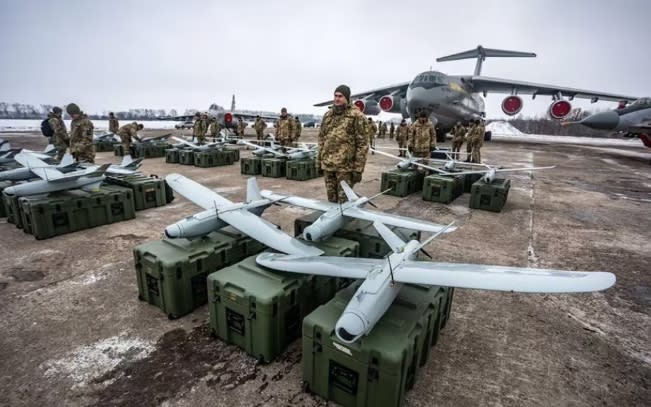 俄羅斯地下軍情頻道盛傳，台灣向烏克蘭提供了近 1,000 架無人機。（圖為烏軍的無人機部隊）   圖 : 翻攝自3號膫望台