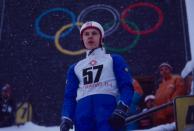 Jane Ahonen gewann fünfmal die Vierschanzentournee, Gregor Schlierenzauer hat die meisten Weltcupsiege. Matti Nykänen jedoch beherrschte über viele Jahre hinweg das Skispringen wie kein Zweiter. Sechs WM-Titel, viermal Olympiagold, viermal der Gesamtweltcup. Noch zu seiner aktiven Zeit verfiel der Finne dem Alkohol, er starb am 4. Februar 2019. Nykänen wurde 55 Jahre alt. (Bild: 1984 American Broadcasting Companies / Getty Images)