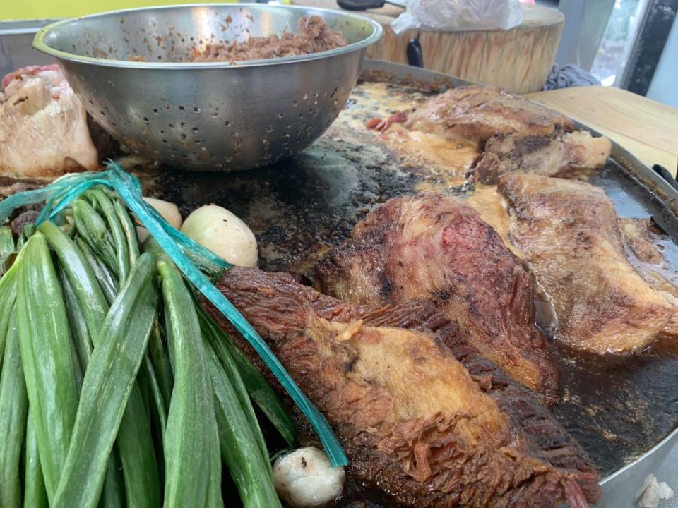 tamales de suadero