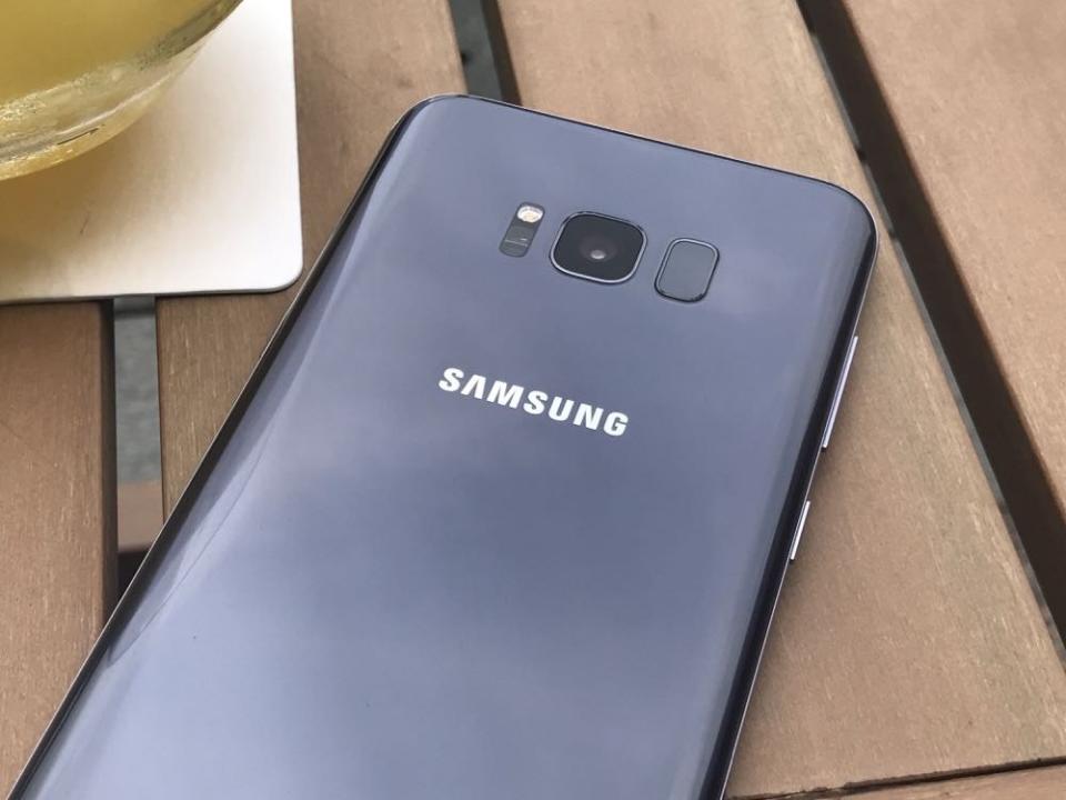 三星Galaxy S8四色齊亮相 臉部解鎖超迅速