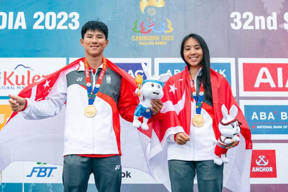 Singapore sailors Chia Teck Pin and Ellyn Tan emerged triumphant in the mixed 29er competition at the 2023 SEA Games. (PHOTO: SNOC/Eng Chin An)