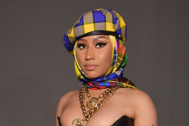 Nicki Minaj arrives at the Versace show during Milan Fashion Week