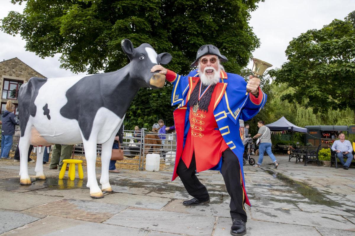 Town crier Kevin Griffiths <i>(Image: Stephen Garnett/Skipton Town Council)</i>