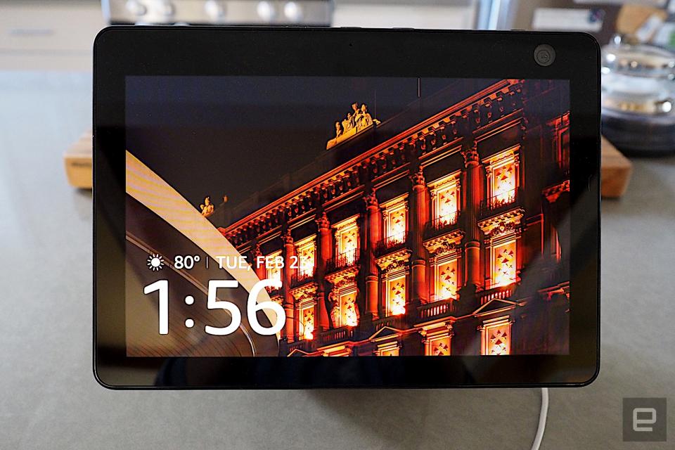 Amazon Echo Show 10