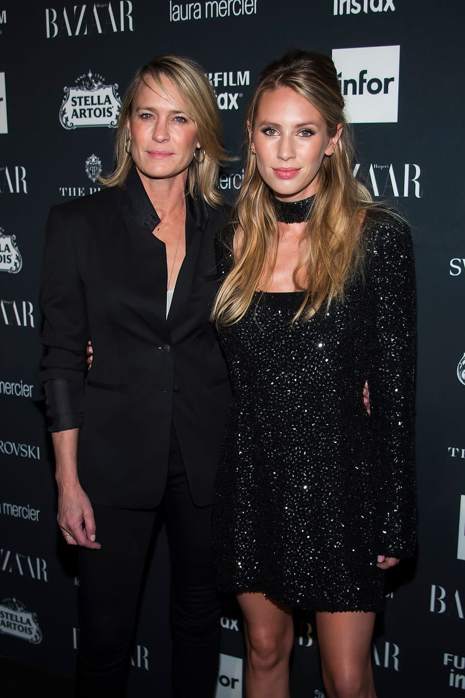 <p>Model and actress Dylan Penn strongly resembles her mother, Golden Globe winner Robin Wright. They both have dirty blond hair, sharp eyes, and a strong nose.</p>