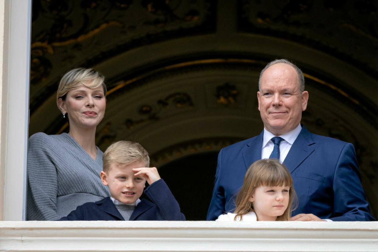 Les époux princiers Charlene et Albert II de Monaco avec leurs enfants, le prince Jacques et la princesse Gabriella.  - Credit:Vinaj - Pool Crystal / Starface / Cover Images