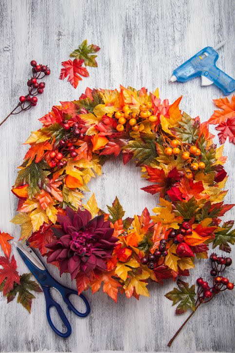 fall party ideas wreath crafting