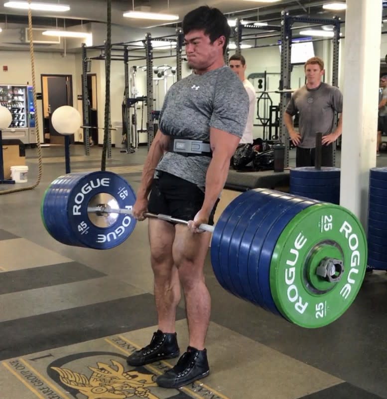 Lints deadlifting 640 pounds to set the Navy SEAL training record.<p>Courtesy Blaine Lints</p>
