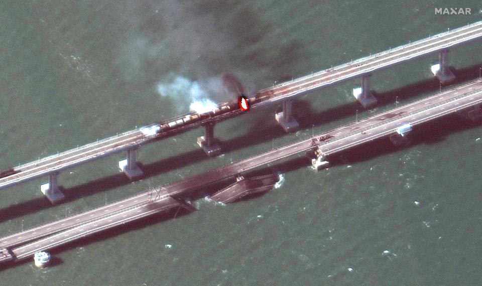 Crimea Bridge blast (Satellite image Â©2019 Maxar Tech)