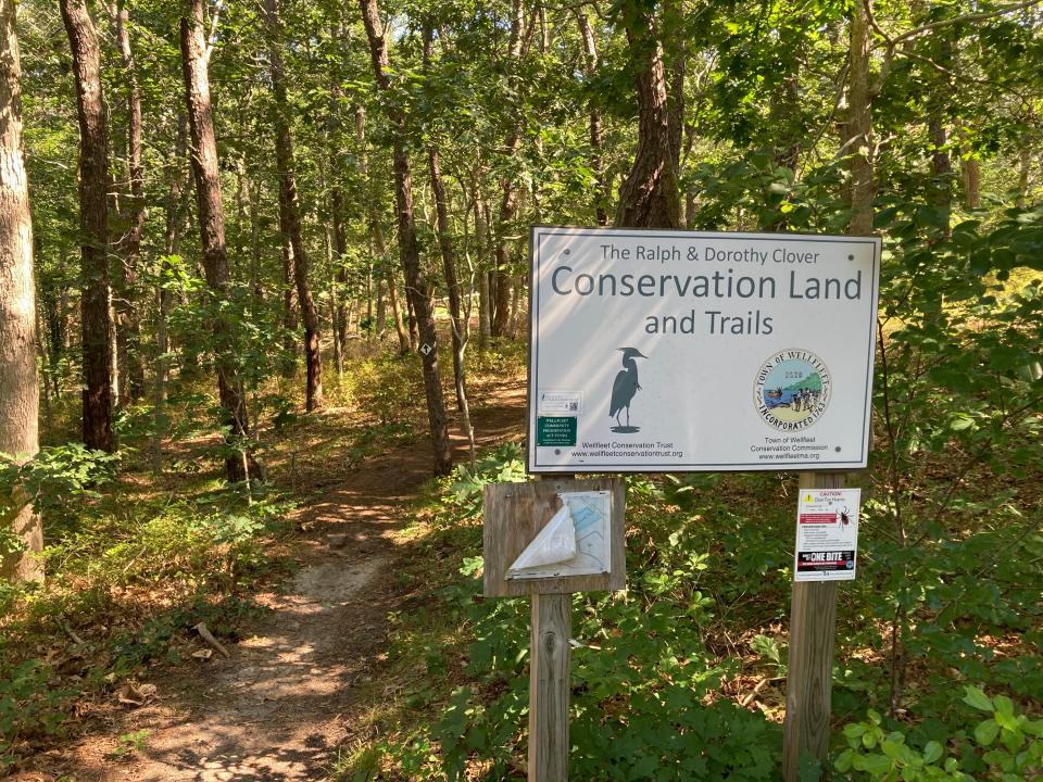 The entrance to the Ralph and Dorothy Clover Conservation Area in Wellfleet.