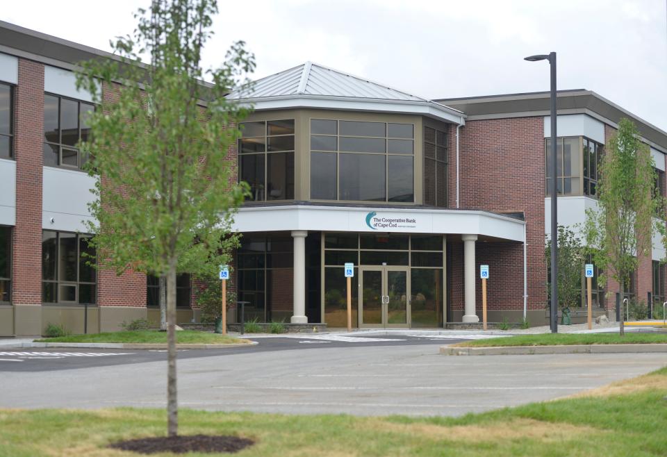 “This is not a systemic banking issue,” The Cooperative Bank of Cape Cod CEO and President Lisa Oliver said Monday, in the aftermath of the Silicon Valley Bank failure. “This is not a government bailout.” The bank is headquartered in Hyannis.