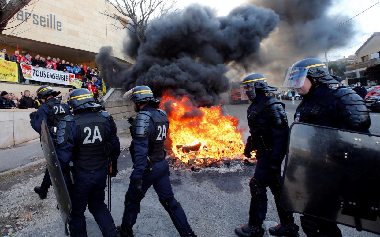 Prison wardens block the Baumettes jail in Marseille - REUTERS