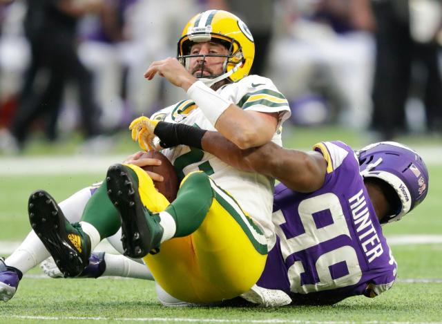 Social media reacts to Danielle Hunter new contract