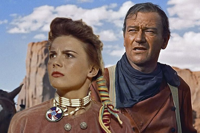 Natalie Wood y John Wayne en la película Más corazón que odio, de John Ford