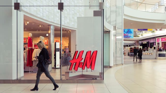 H&M in Del Amo Fashion Center