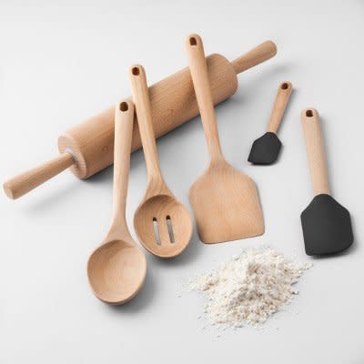 $2 to $9, get it <a href="https://www.target.com/p/beech-wood-kitchen-utensils-collection-made-by-design-153/-/A-53664168" target="_blank">here</a>.&nbsp;