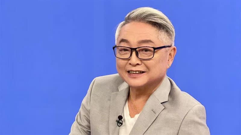 資深演員李國超也留言，向黃子佼喊「加油」。 （圖／翻攝自李國超臉書）