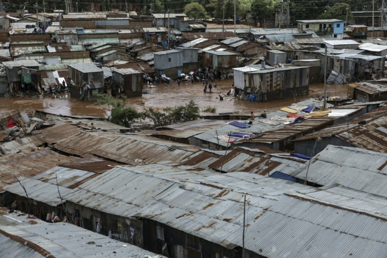 Inondations dans le bidonville de Mathare après des fortes pluies, le 24 avril 2024 à Nairobi, au Kenya (SIMON MAINA)