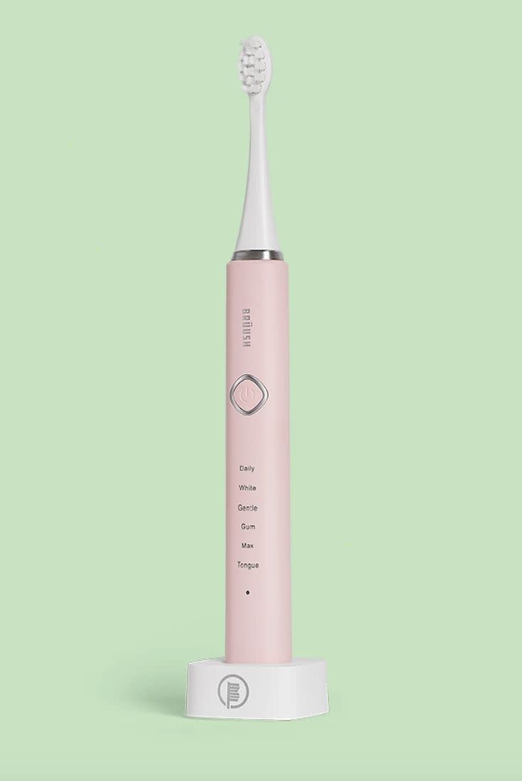 <a href="https://fave.co/2Oh0Ac4" target="_blank" rel="noopener noreferrer">Br&uuml;ush's toothbrushes</a> have a smart timer (whoa, right?), six different cleaning modes (like "gentle" and "gum") and a 30-day battery life. You can get the brush and opt for the <a href="https://fave.co/2Oh0Ac4" target="_blank" rel="noopener noreferrer">brand's refill plan</a>, which sends over three brush heads every six months. Br&uuml;ush away. <br /><br />Check out <a href="https://fave.co/2Oh0Ac4" target="_blank" rel="noopener noreferrer">Br&uuml;ush's subscription plan</a>.