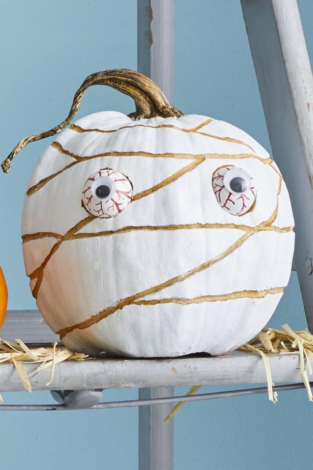 70 Cool Pumpkin Painting Ideas That Are So Cute (and Just a Little Bit  Scary)