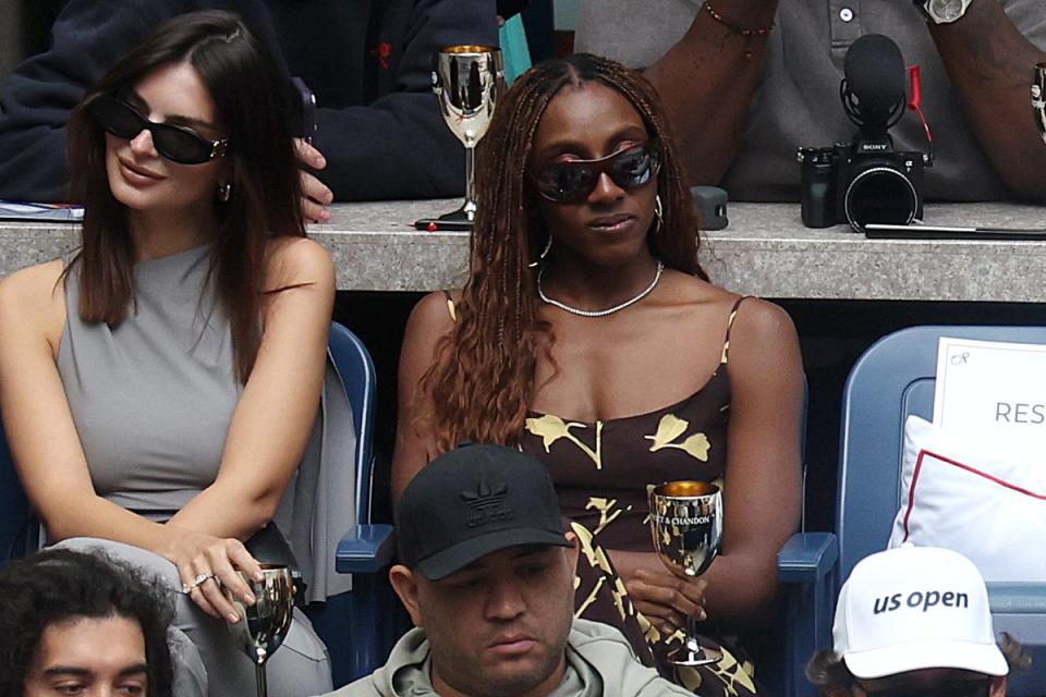 Emily Ratajkowski and Ziwe Fumudoh at US Open on September 8 (Getty Images)