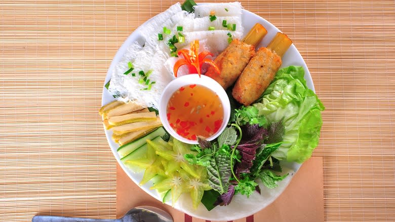  Nem Lụi Huế with sides