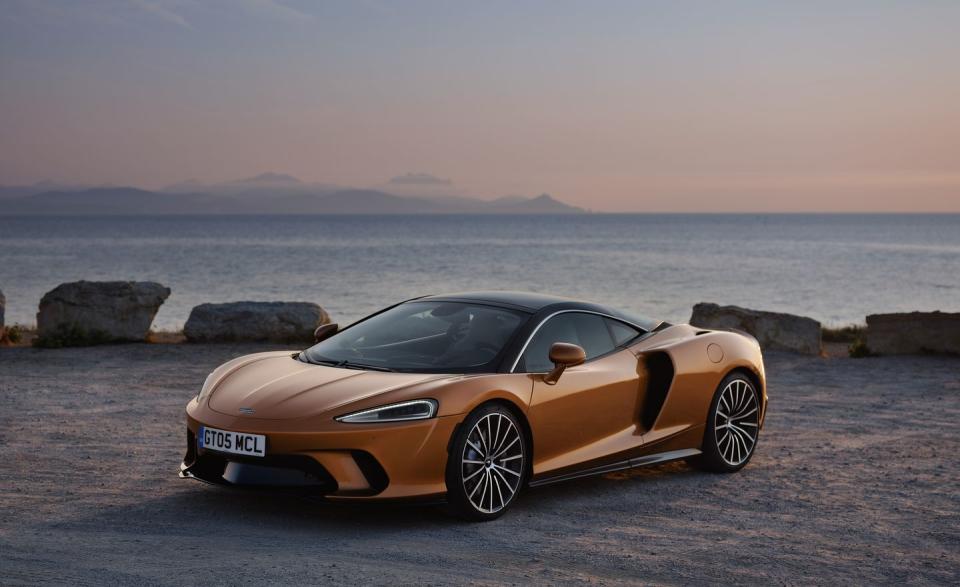 <p>2020 McLaren GT</p>