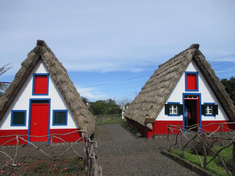 Las casas de techos de paja de Santana.