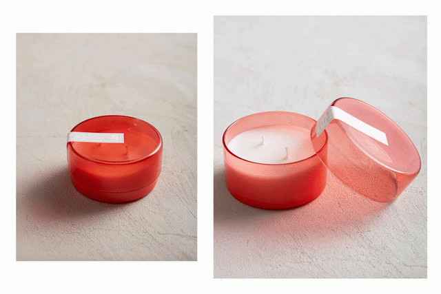 The Benefits of Scented Candles According to a Psychotherapist