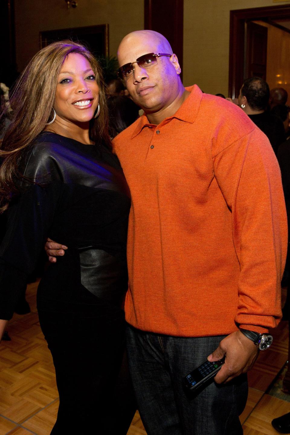 ORG XMIT: NYCS105 Wendy Williams and her husband Kevin Hunter attend Aretha Franklin's 69th birthday party, in New York, Friday, March 25, 2011. (AP Photo/Charles Sykes)