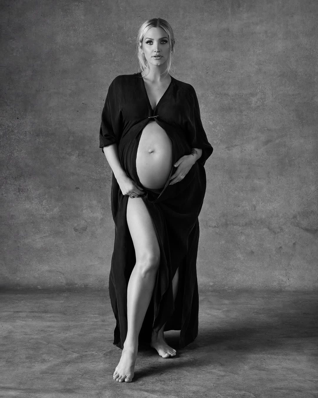 Pregnant Ashlee Simpson Cradles Bare Baby Bump in Stunning Maternity Shoot