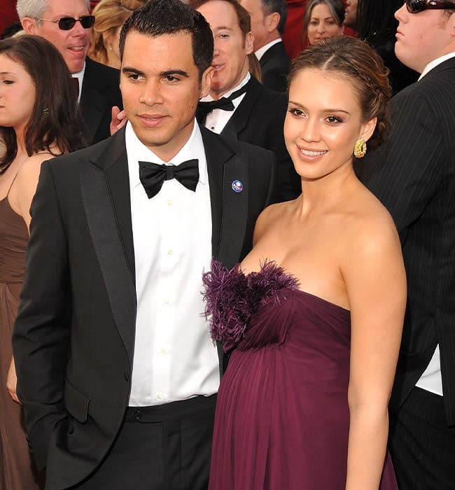 jessica-alba-pregnant